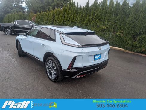 Used 2024 Cadillac Lyriq Sport image 33