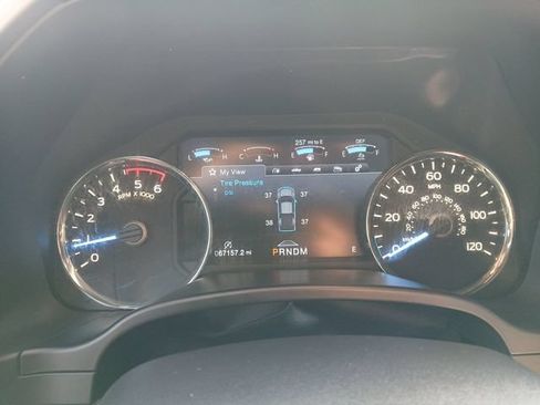 Used 2019 Ford F150 Platinum w/ Equipment Group 701A Luxury AWD/4WD image 24