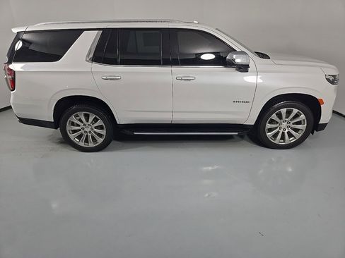 Used 2021 Chevrolet Tahoe Premier w/ Premium Package image 6