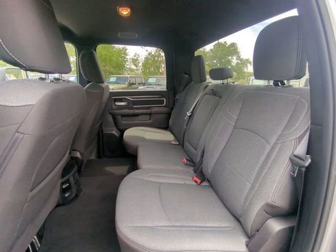 Used 2024 RAM 2500 Big Horn w/ Safety Group image 15