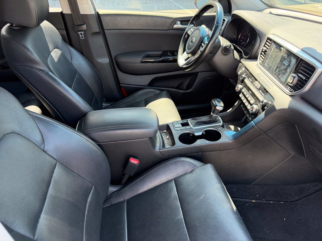 Used 2020 Kia Sportage EX w/ Option Group 15 AWD/4WD image 15