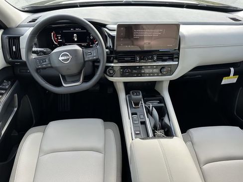 New 2026 Nissan Pathfinder SL FWD image 22