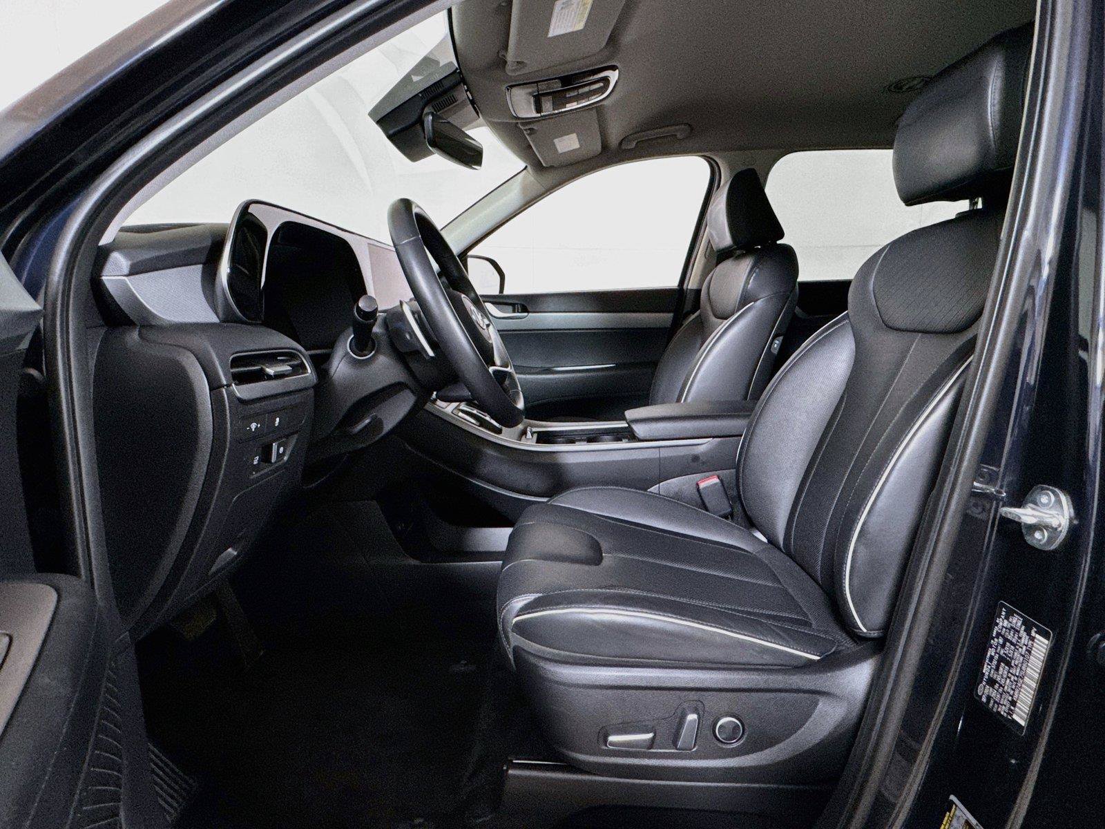 Used 2025 Hyundai Palisade SEL FWD image 19