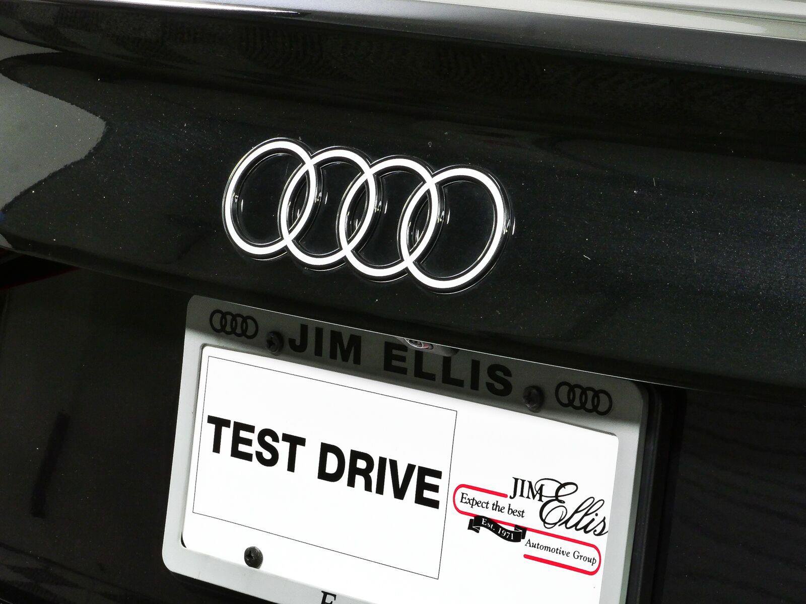 Used 2025 Audi A3 2.0T Premium w/ Convenience Package AWD/4WD image 34