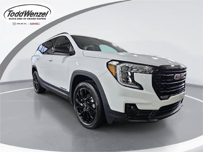 Used 2024 GMC Terrain SLT w/ Elevation Edition