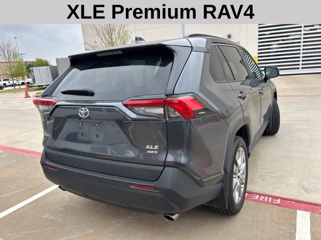 Used 2020 Toyota RAV4 XLE Premium AWD/4WD image 3