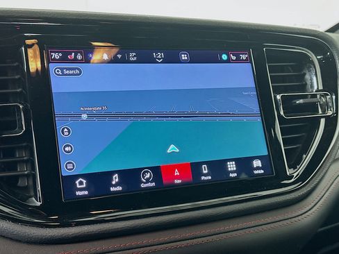 Used 2025 Dodge Durango GT image 22