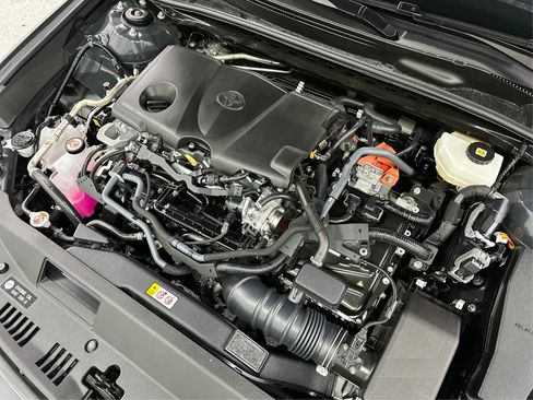 Used 2025 Toyota Camry LE image 22