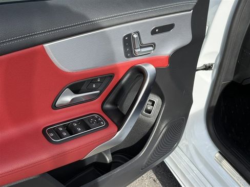 Used 2021 Mercedes-Benz A 220 4MATIC image 19