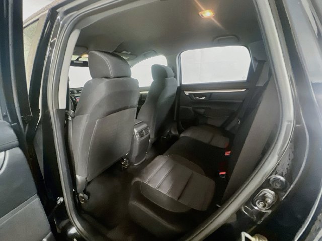 Used 2017 Honda CR-V LX image 12