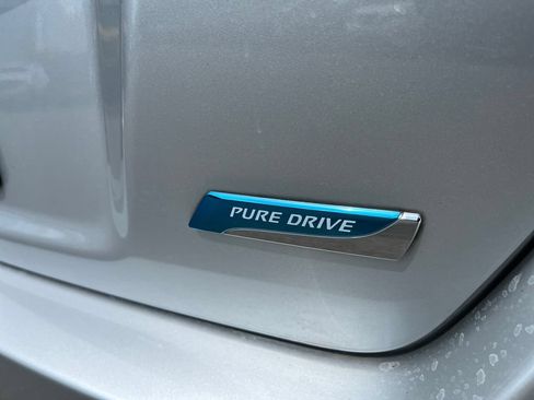 Used 2013 Nissan Altima 2.5 SV FWD image 41