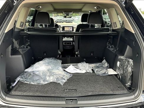 New 2026 Volkswagen Atlas SEL Premium R-Line AWD/4WD image 15