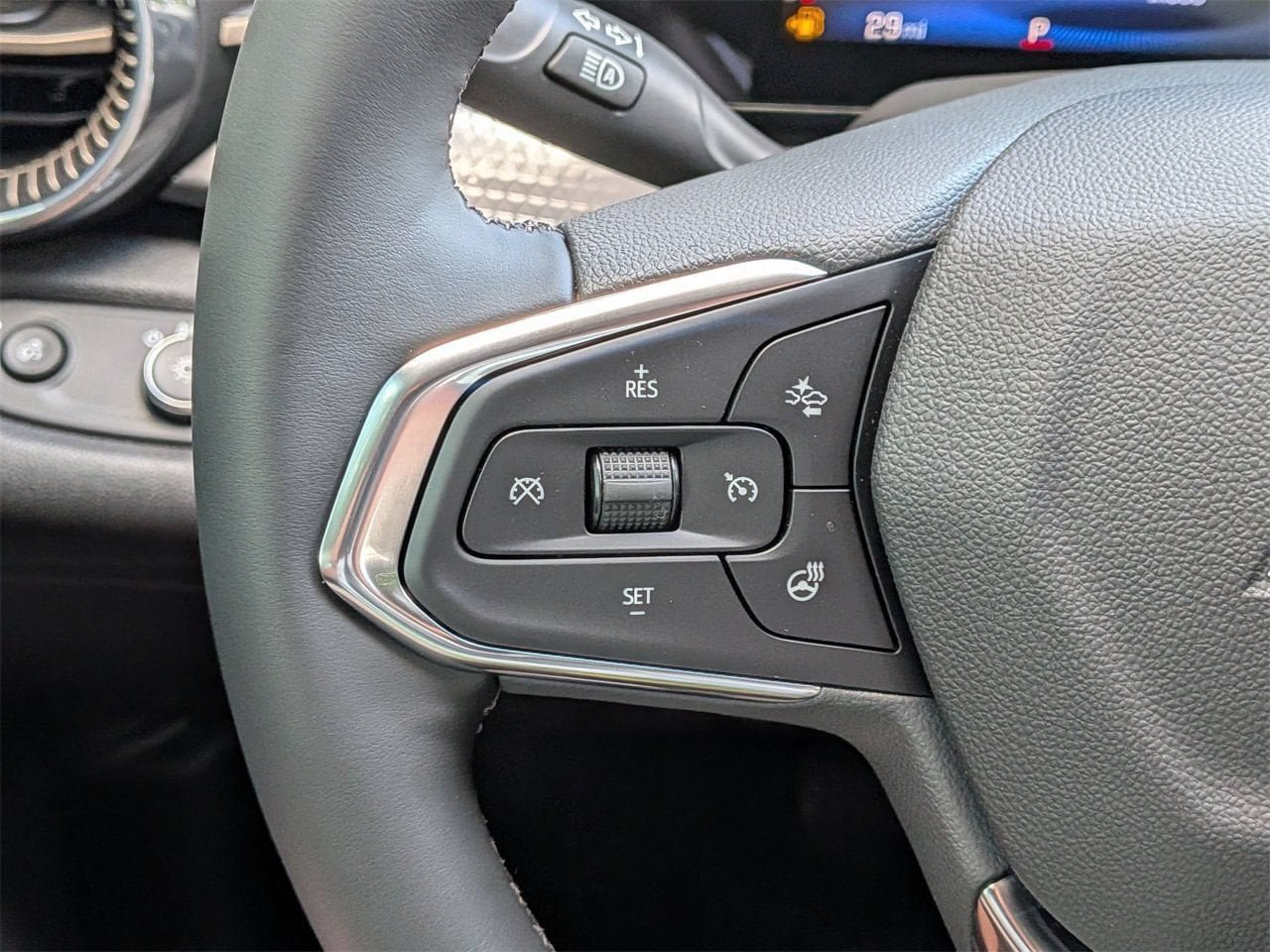 New 2026 Chevrolet Trax ACTIV w/ Driver Confidence Package FWD image 11