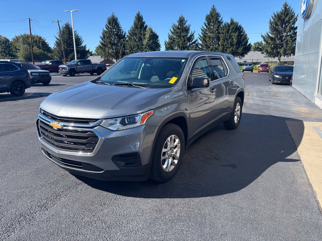 Used 2019 Chevrolet Traverse LS FWD image 2