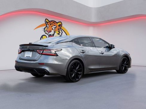 Used 2023 Nissan Maxima SR w/ Sport Mat Group image 5