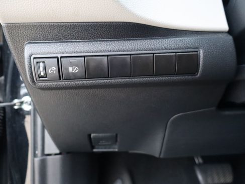 Used 2024 Toyota Corolla LE FWD image 14