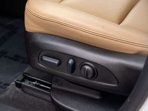 Used 2024 Chevrolet Blazer Premier w/ Driver Confidence II Package image 19