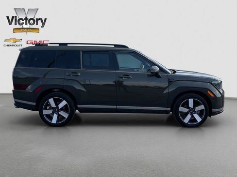 Used 2025 Hyundai Santa Fe Limited AWD/4WD image 7