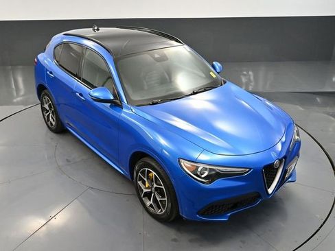 Used 2020 Alfa Romeo Stelvio Ti Sport w/ Quick Order Package 22S Sport AWD/4WD image 59