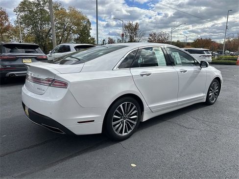 Used 2019 Lincoln MKZ Reserve image 5