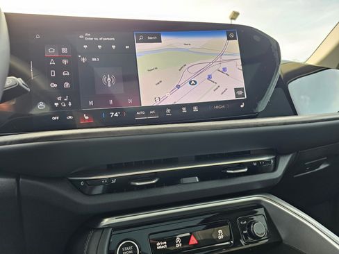 Certified 2025 Audi Q5 Premium Plus w/ Premium Plus image 19