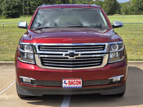 Used 2017 Chevrolet Tahoe Premier RWD image 2