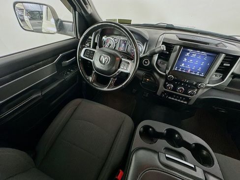 Used 2021 RAM 2500 Big Horn w/ Level 1 Equipment Group AWD/4WD image 9