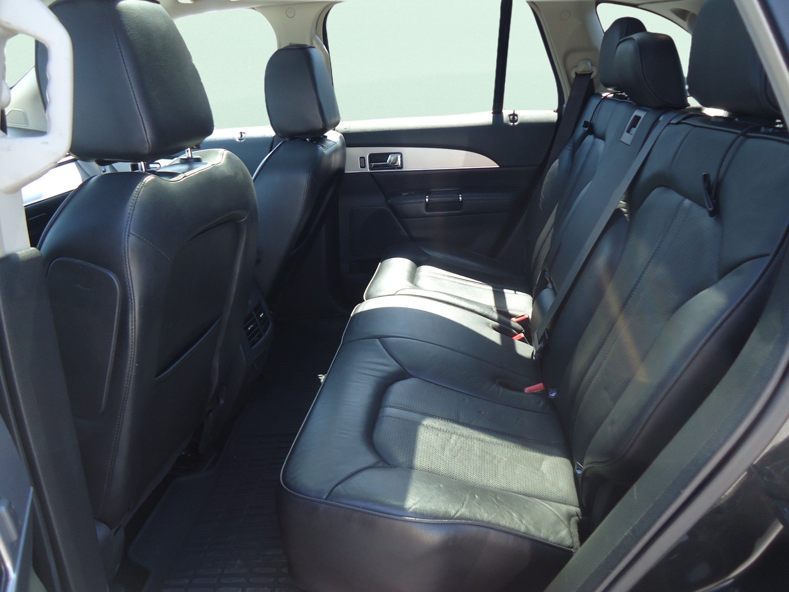 Used 2013 Lincoln MKX AWD image 27