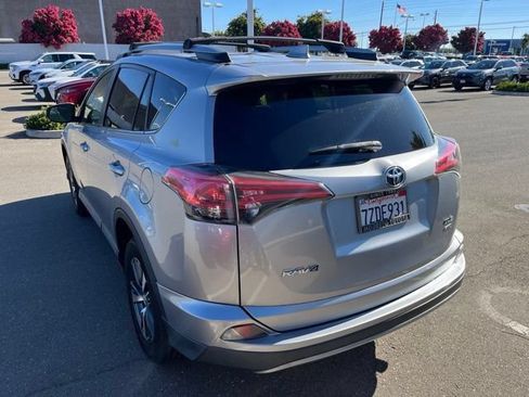 Used 2017 Toyota RAV4 XLE w/ Plus Special Value Package AWD/4WD image 7