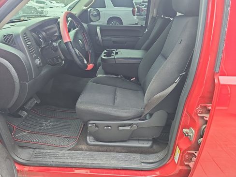 Used 2011 Chevrolet Silverado 1500 LT w/ Texas Edition RWD image 13