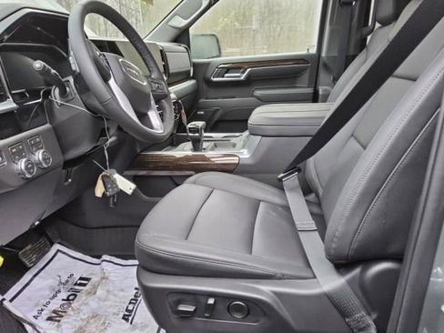 Used 2026 GMC Sierra 1500 Elevation w/ Elevation Premium Package AWD/4WD image 5