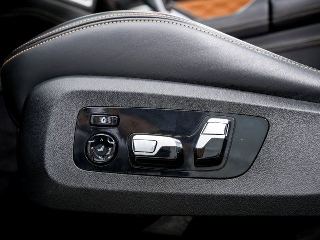 Used 2022 BMW X6 M w/ Competition Package AWD/4WD image 11