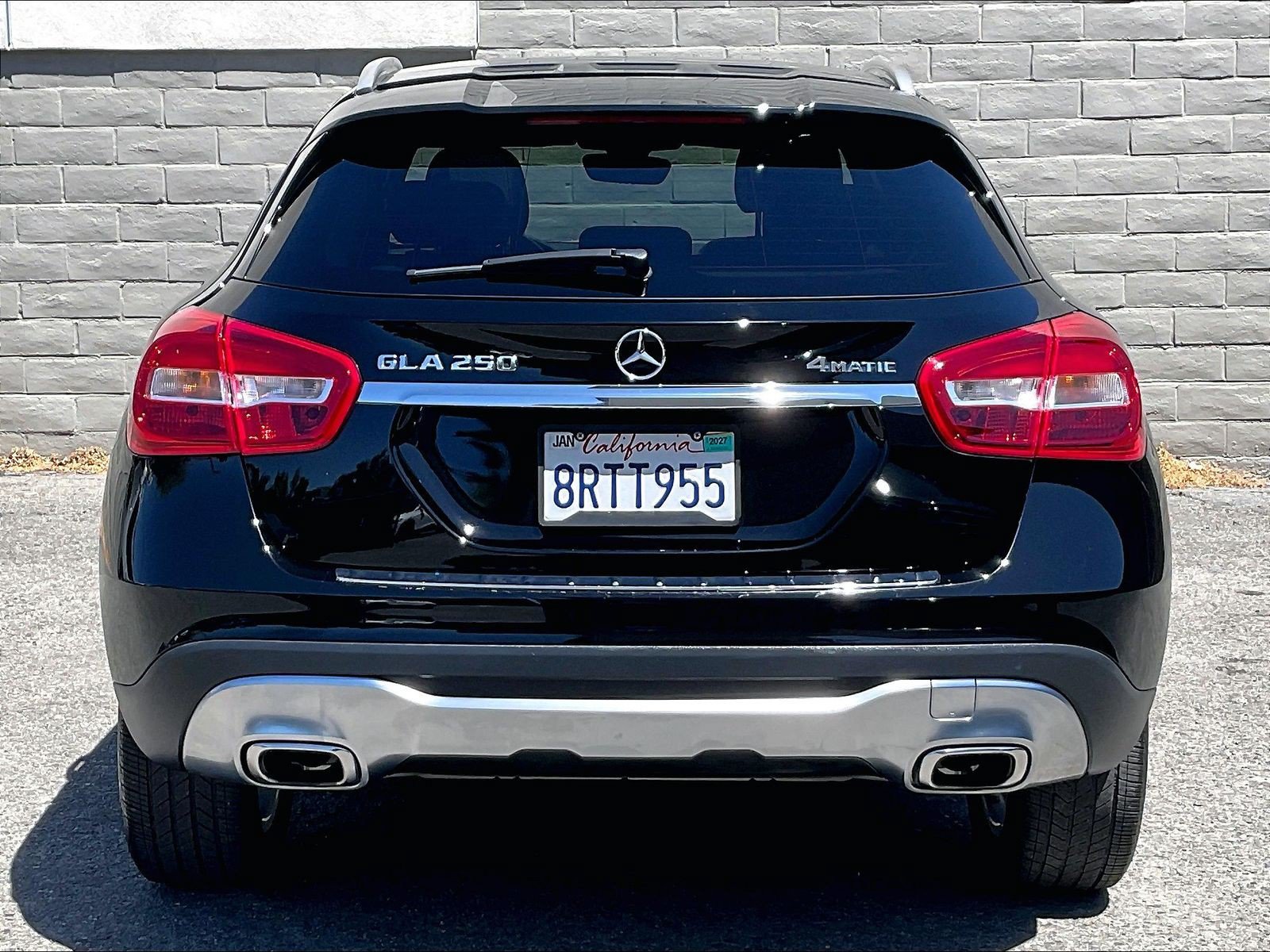 Used 2018 Mercedes-Benz GLA 250 4MATIC image 3