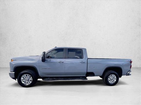 Certified 2024 Chevrolet Silverado 2500 LT w/ Convenience Package AWD/4WD image 6