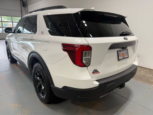 Used 2023 Ford Explorer Timberline AWD/4WD image 3