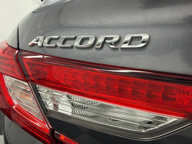 Used 2019 Honda Accord EX image 9