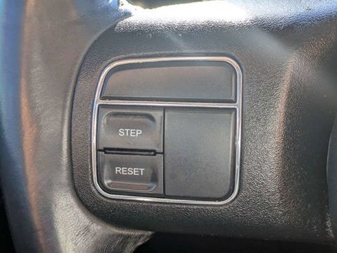 Certified 2017 Jeep Wrangler Unlimited Sahara AWD/4WD image 19