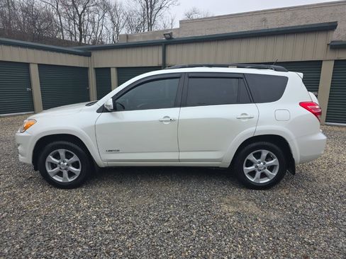 Used 2012 Toyota RAV4 Limited image 2