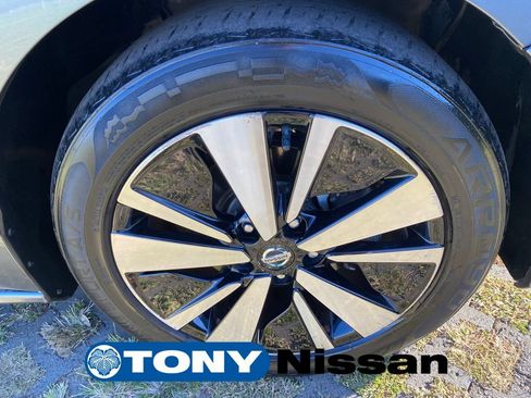 Used 2022 Nissan Altima 2.5 SV FWD image 9