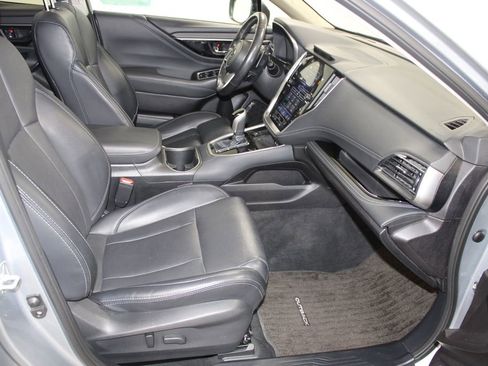 Used 2023 Subaru Outback Limited image 26