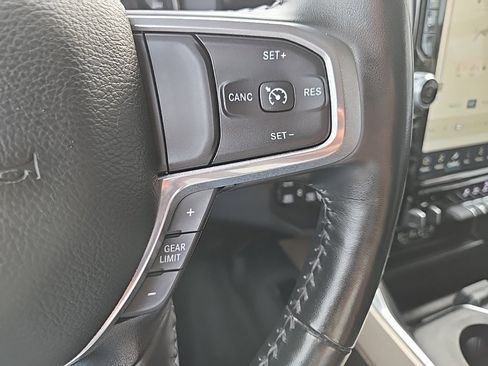 Used 2022 RAM 1500 Laramie image 47