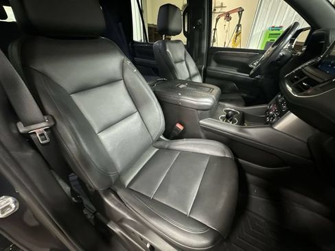 Used 2022 Chevrolet Tahoe LT AWD/4WD image 32