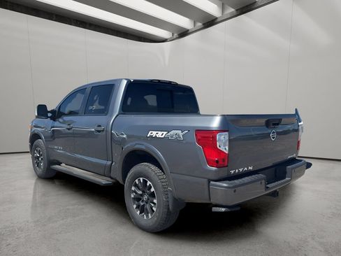 Used 2019 Nissan Titan PRO-4X w/ Pro-4x Convenience Package AWD/4WD image 3