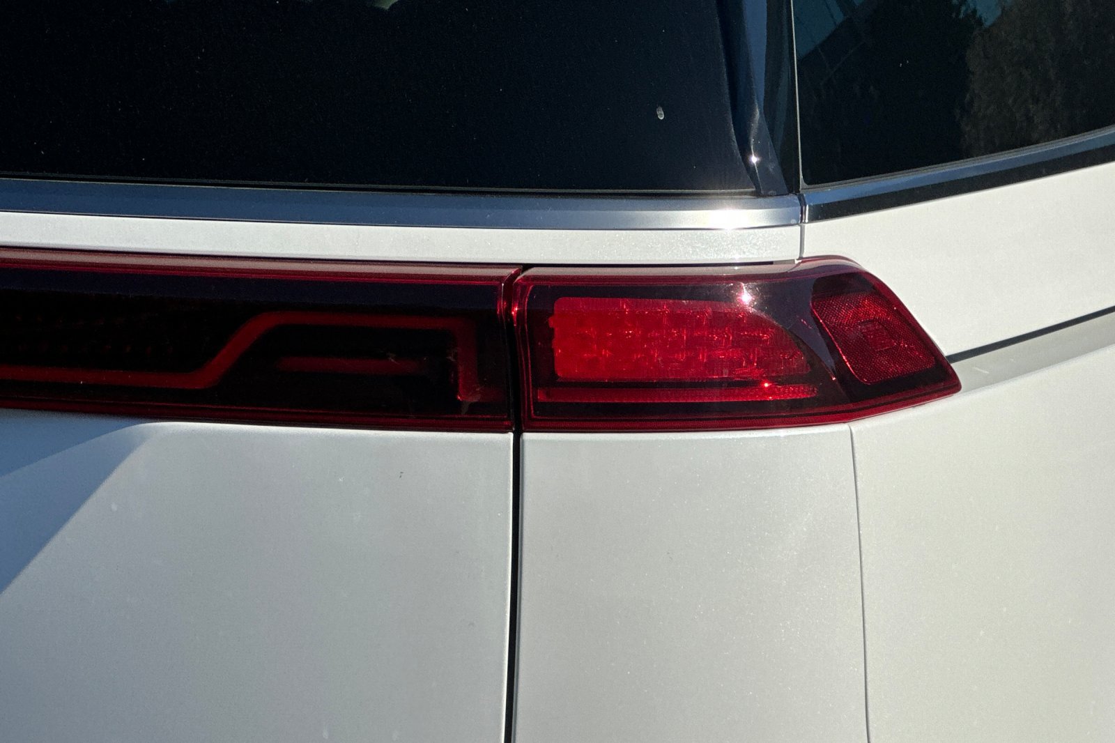 Used 2024 Kia Carnival SX Prestige FWD image 49