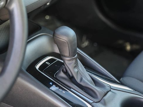 Used 2024 Toyota Corolla LE image 21