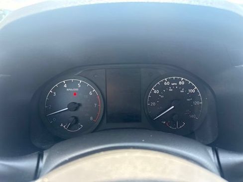 Used 2024 Nissan Altima 2.5 S FWD image 12