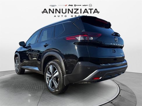 Certified 2023 Nissan Rogue SL w/ SL Premium Package image 3