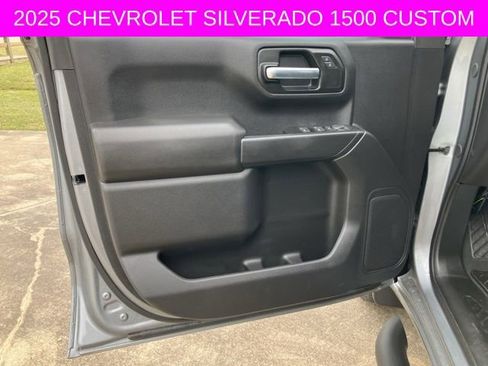 Used 2025 Chevrolet Silverado 1500 Custom w/ Turbomax Blackout Package image 24
