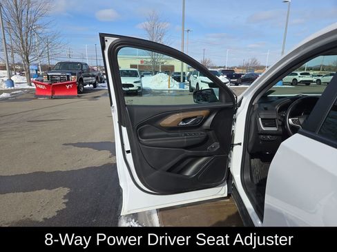 Used 2021 GMC Terrain SLE w/ Driver Convenience Package image 12