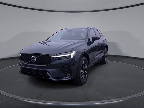 New 2026 Volvo XC60 B5 Plus w/ Climate Package AWD/4WD image 11
